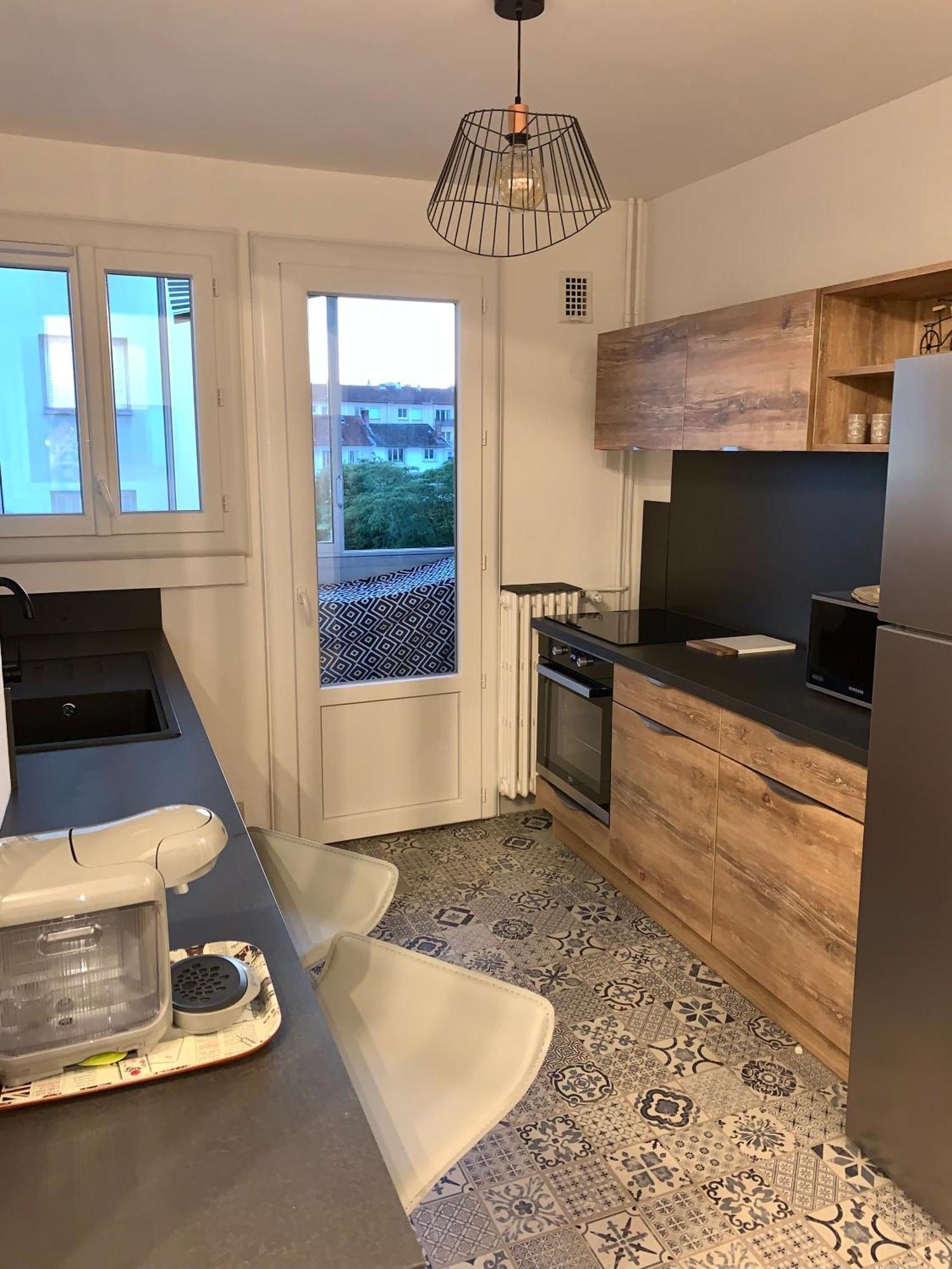 Bel Appartement Renove En Centre Ville Limoges Buitenkant foto